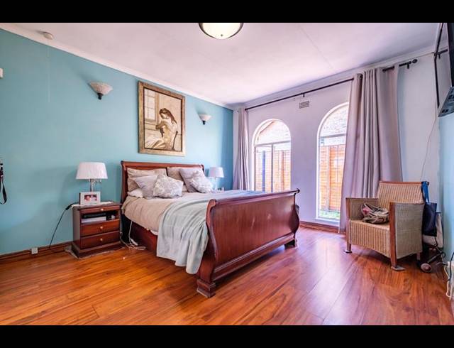 5 BEDROOM HOUSE FOR SALE IN BRACKENDOWNS